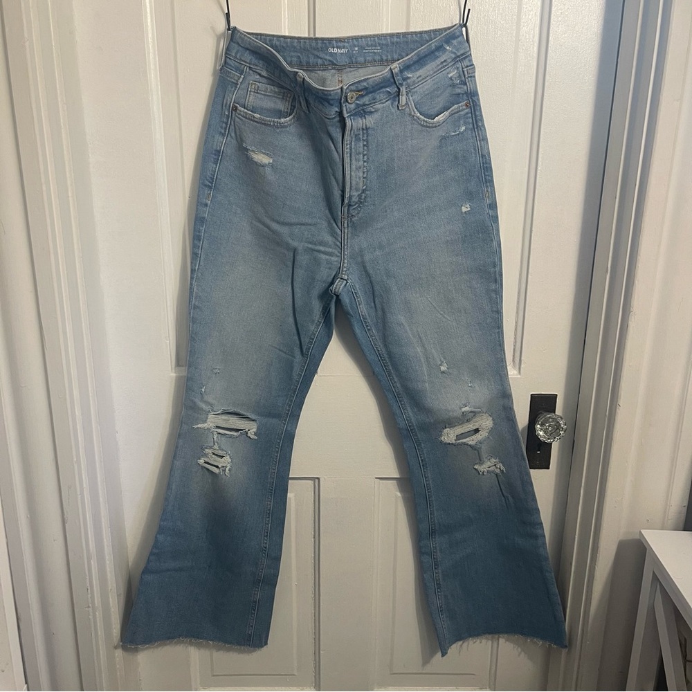 Old Navy Extra High Rise Distressed Flare Jeans Light Wash Size 10